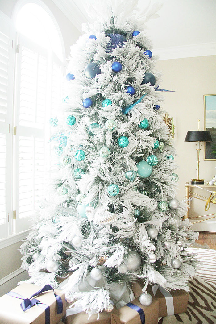 Christmas tree, flocked tree, ombre tree, holiday home tour