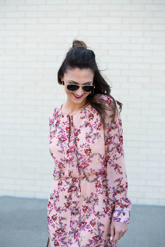WAYF Foral midi-dress for a Spring look.