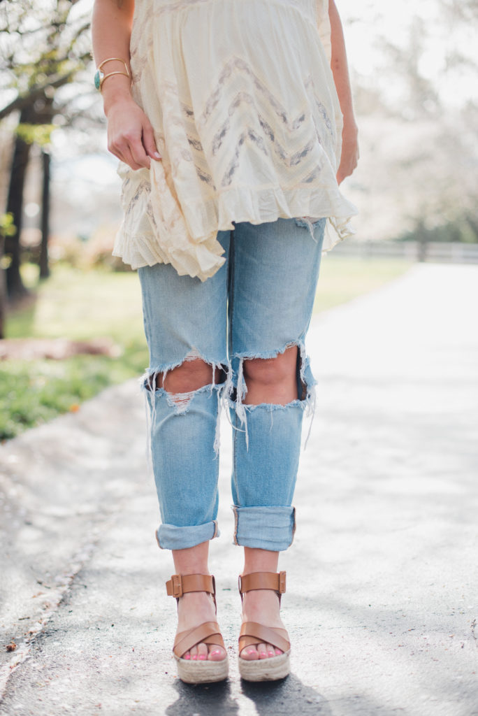 How to wear a lace tunic with boyfriend jeans for a cute Spring transition outfit 