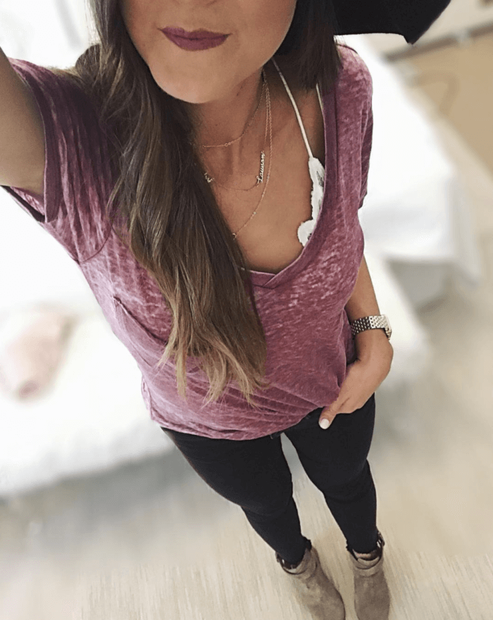 casual mom style outfit idea