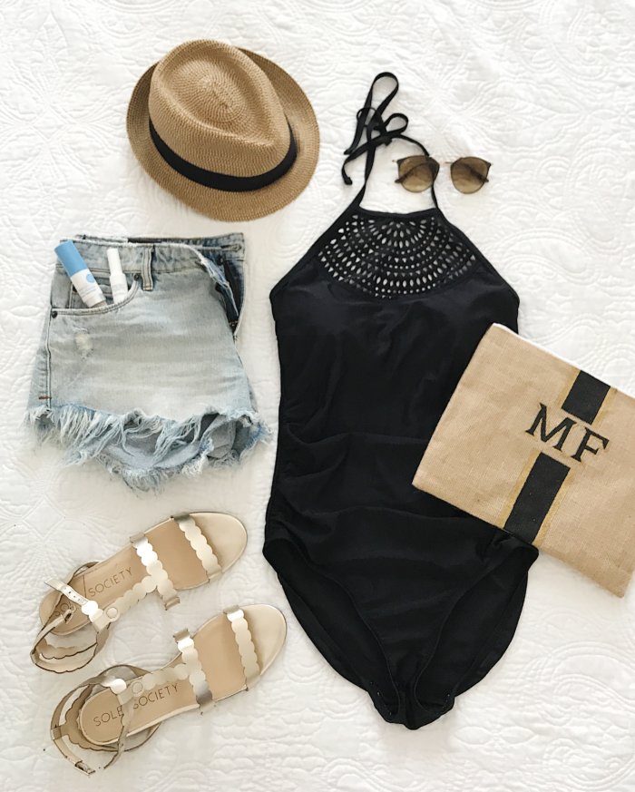 This fashion blogger (who's also a mom) found and reviewed 4 no-fail swimsuits for moms. They are affordable, cute and flattering to boot!