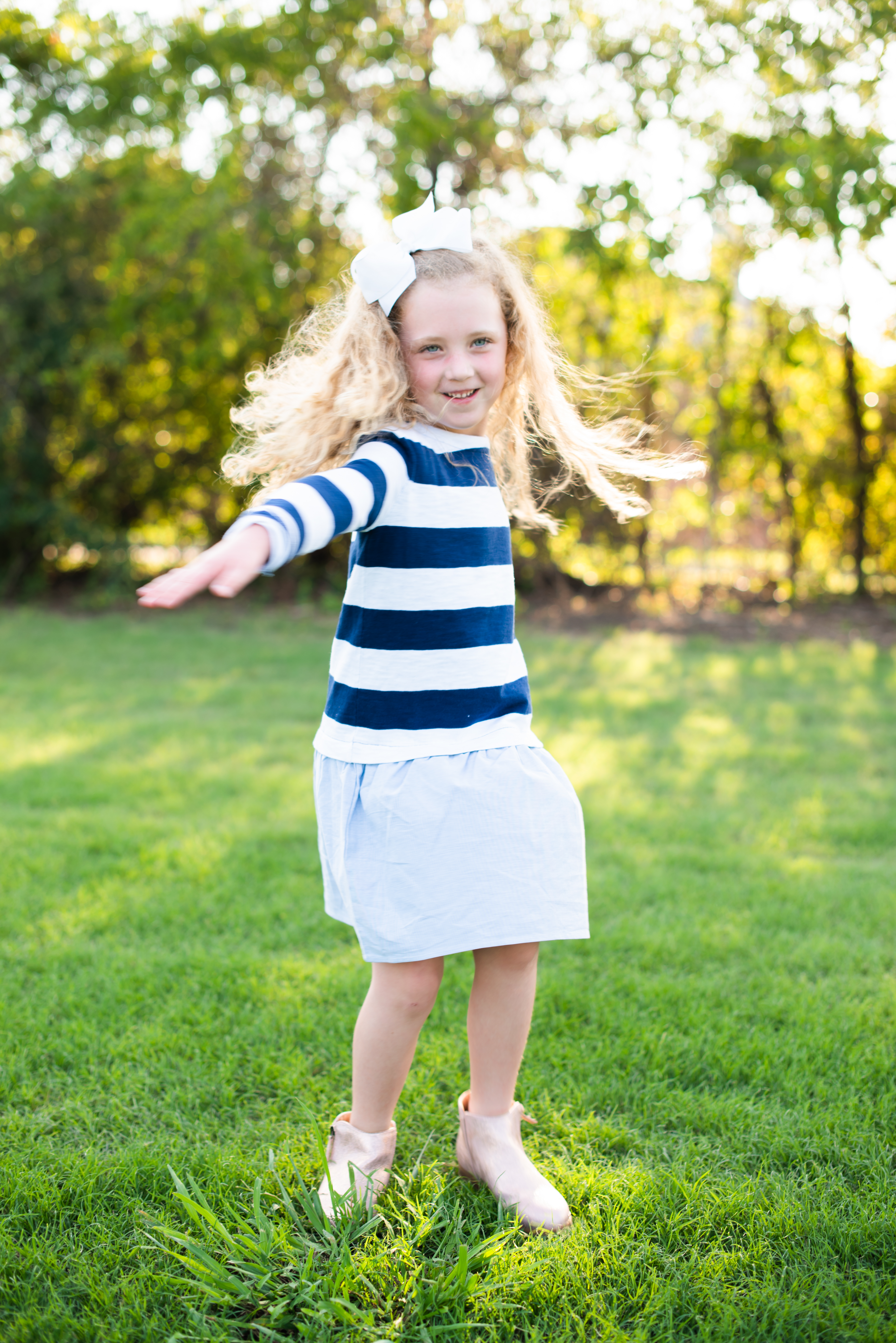 What to Wear for Family Photos | Fall Family Photos | Style Your Senses