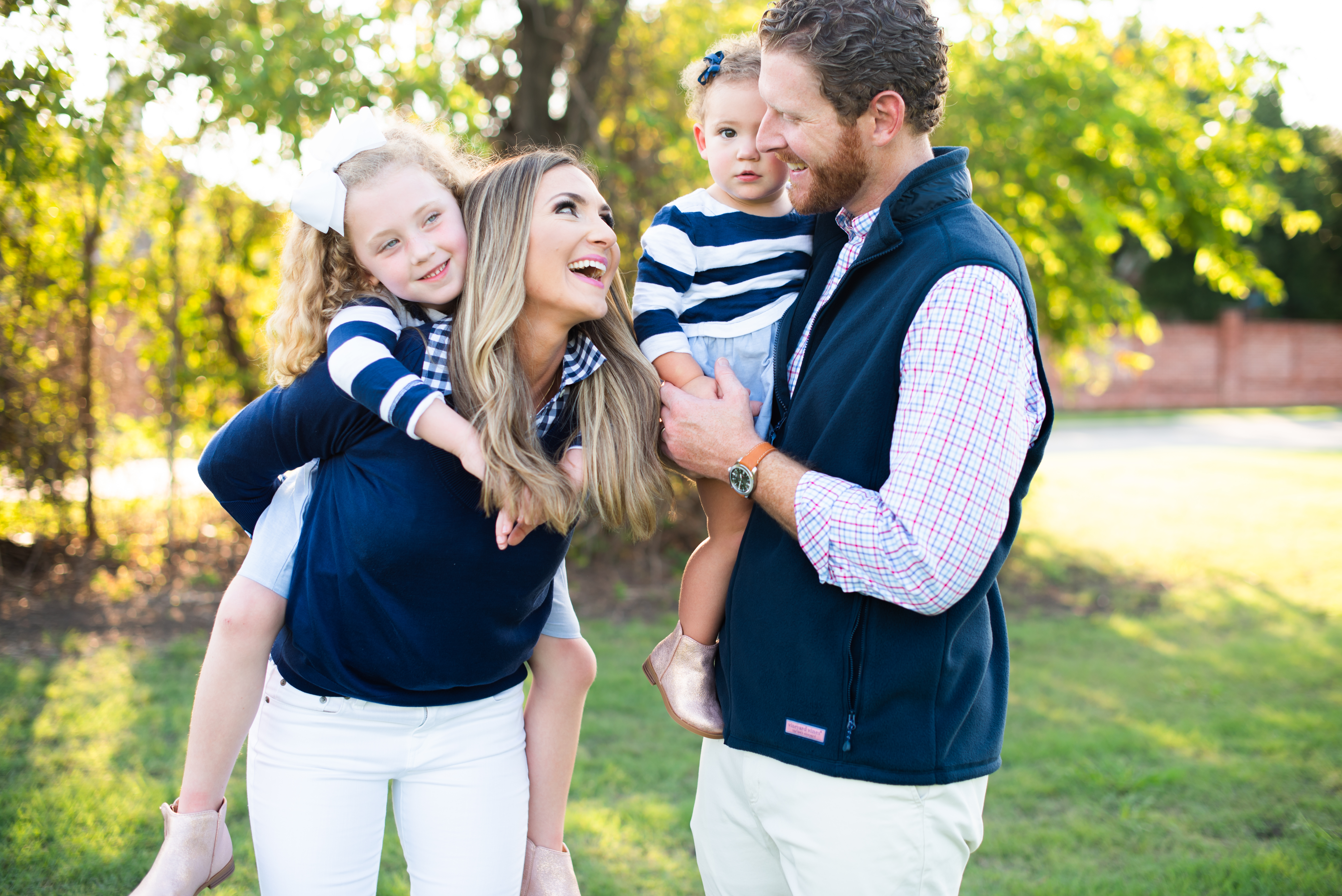 Vineyard Vines | What to Wear for Family Pictures this Fall | Tips, Tricks and Outfit Suggestions! featured by popular Dallas fashion blogger Style Your Senses
