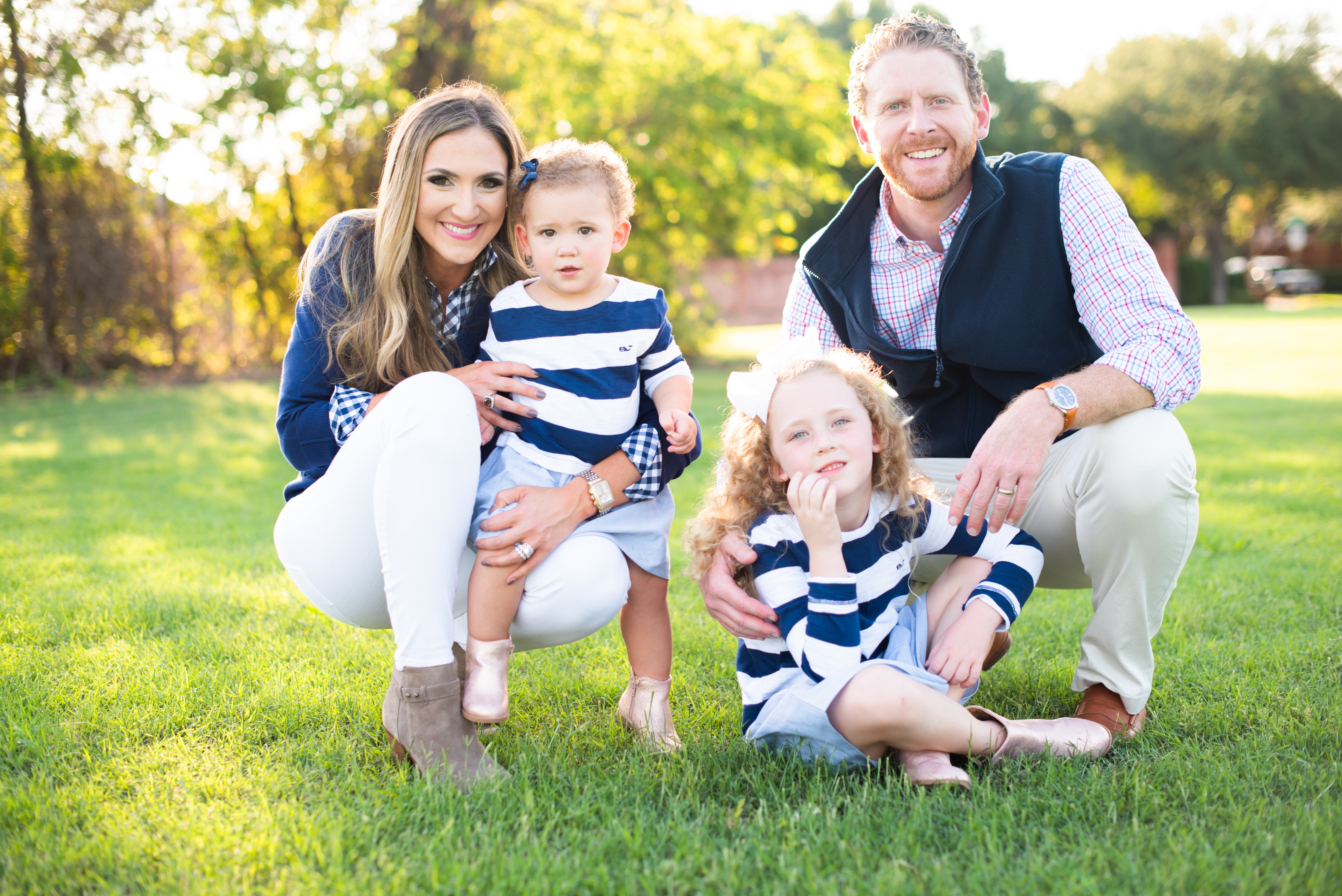 Vineyard Vines | What to Wear for Family Pictures this Fall | Tips, Tricks and Outfit Suggestions! featured by popular Dallas fashion blogger Style Your Senses