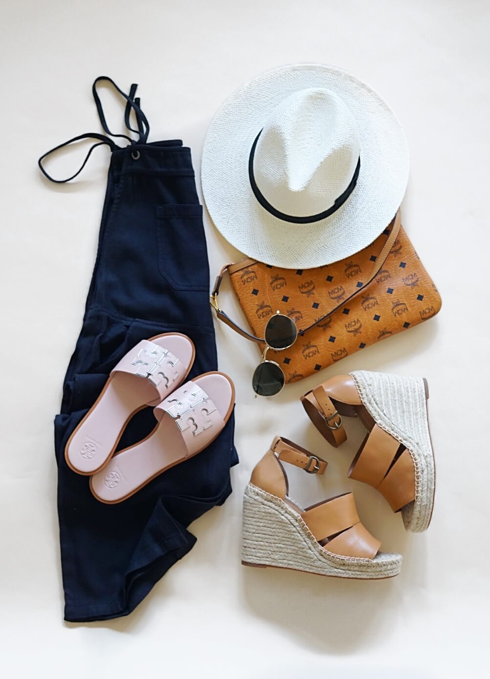 Spring Travel Style | Comfortable Airport Outfit | Style Your Senses
